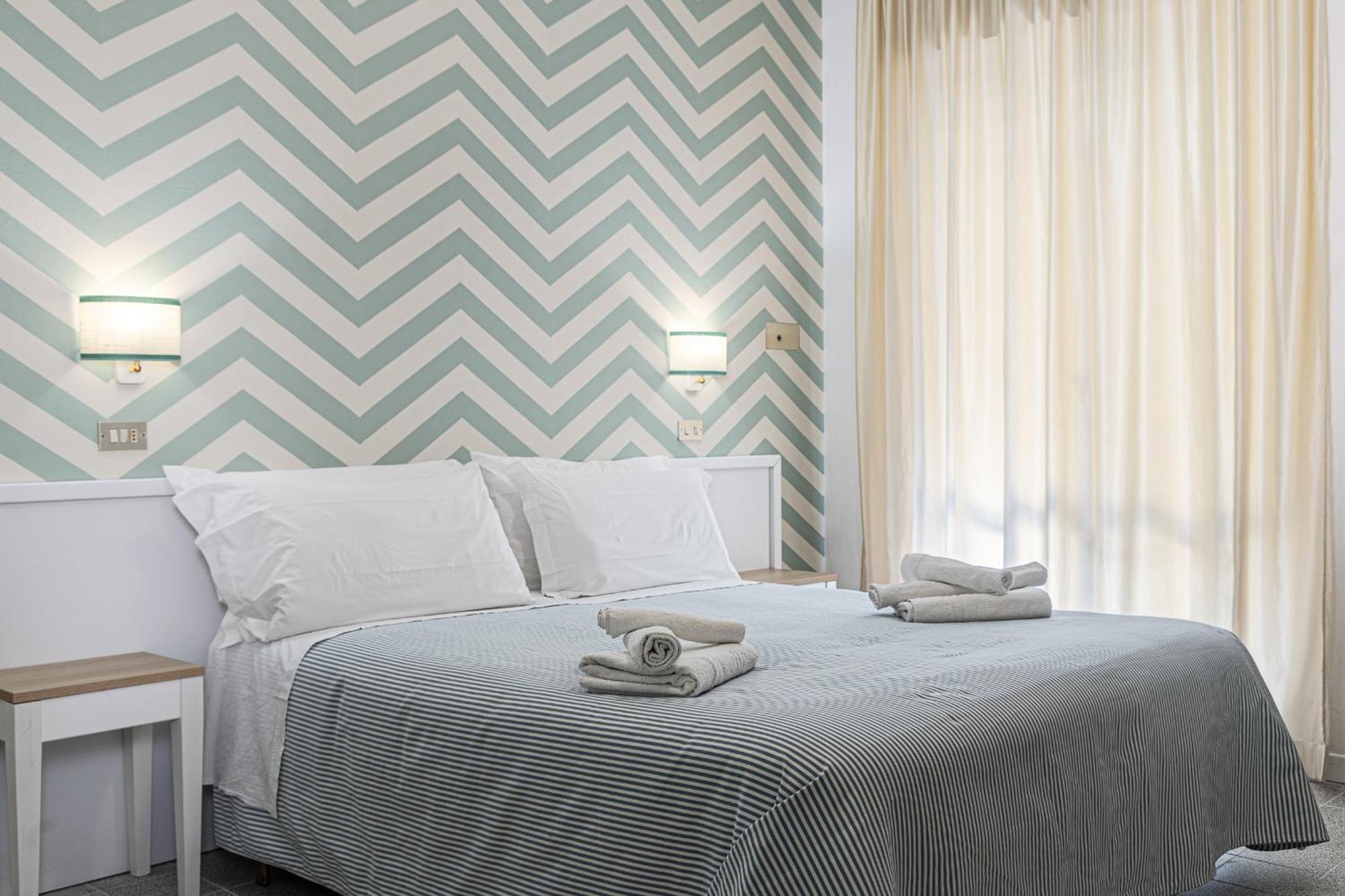 צ'סנטיקו Piccolo Hotel Kursaal מראה חיצוני תמונה